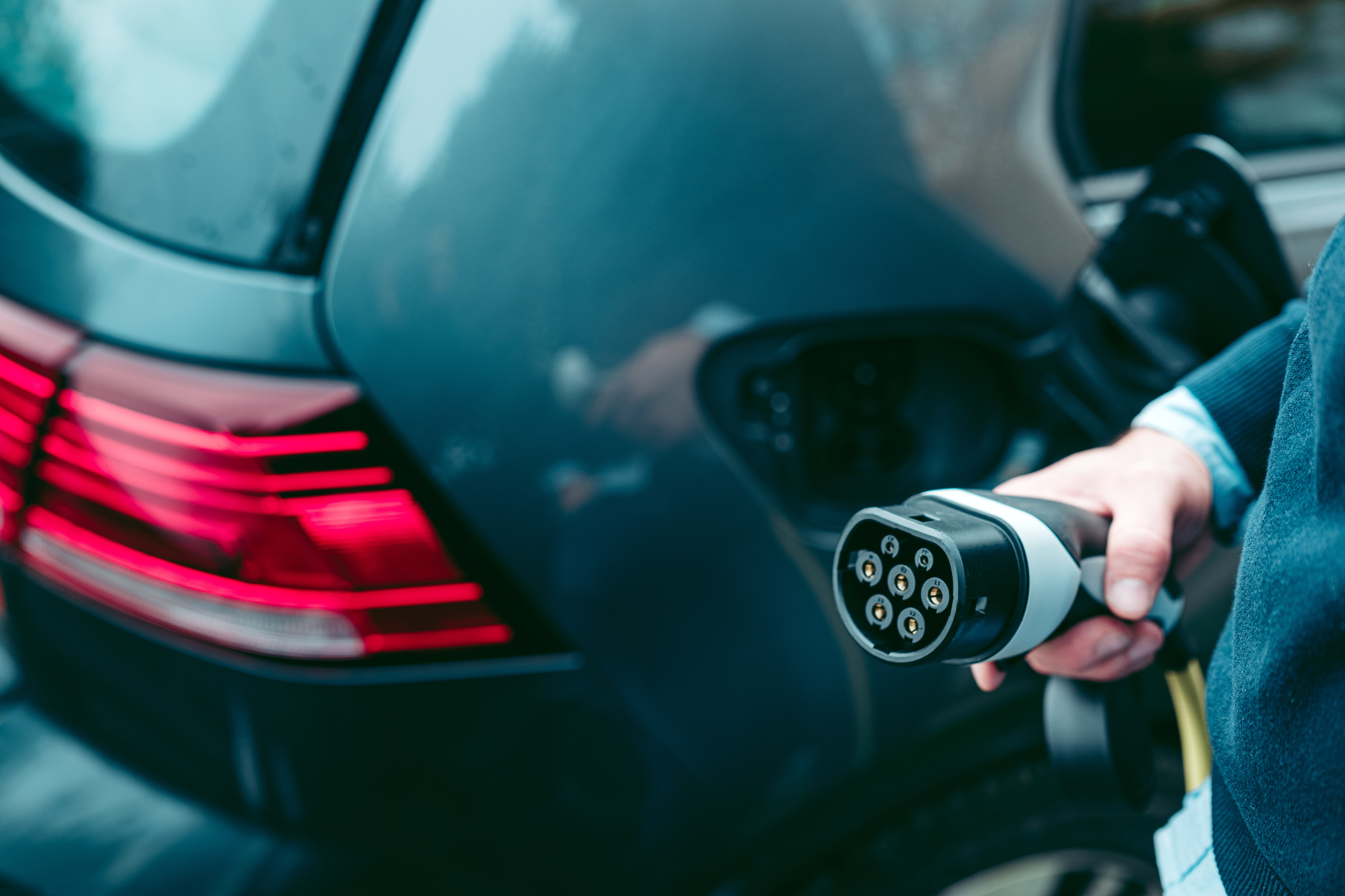 Batterietest für Elektrofahrzeuge bei HVK